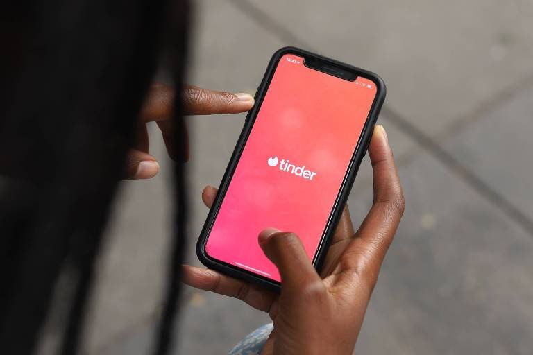 Como funciona o Tinder? Guia rápido do aplicativo de namoro