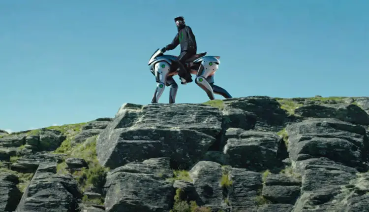 Será o fim das motos? Kawasaki coloca em produção o Corleo, seu inusitado “robô-cavalo